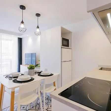 Stylish & Modern 2 Bedroom In Olympia Playa Americas Playa de las Américas